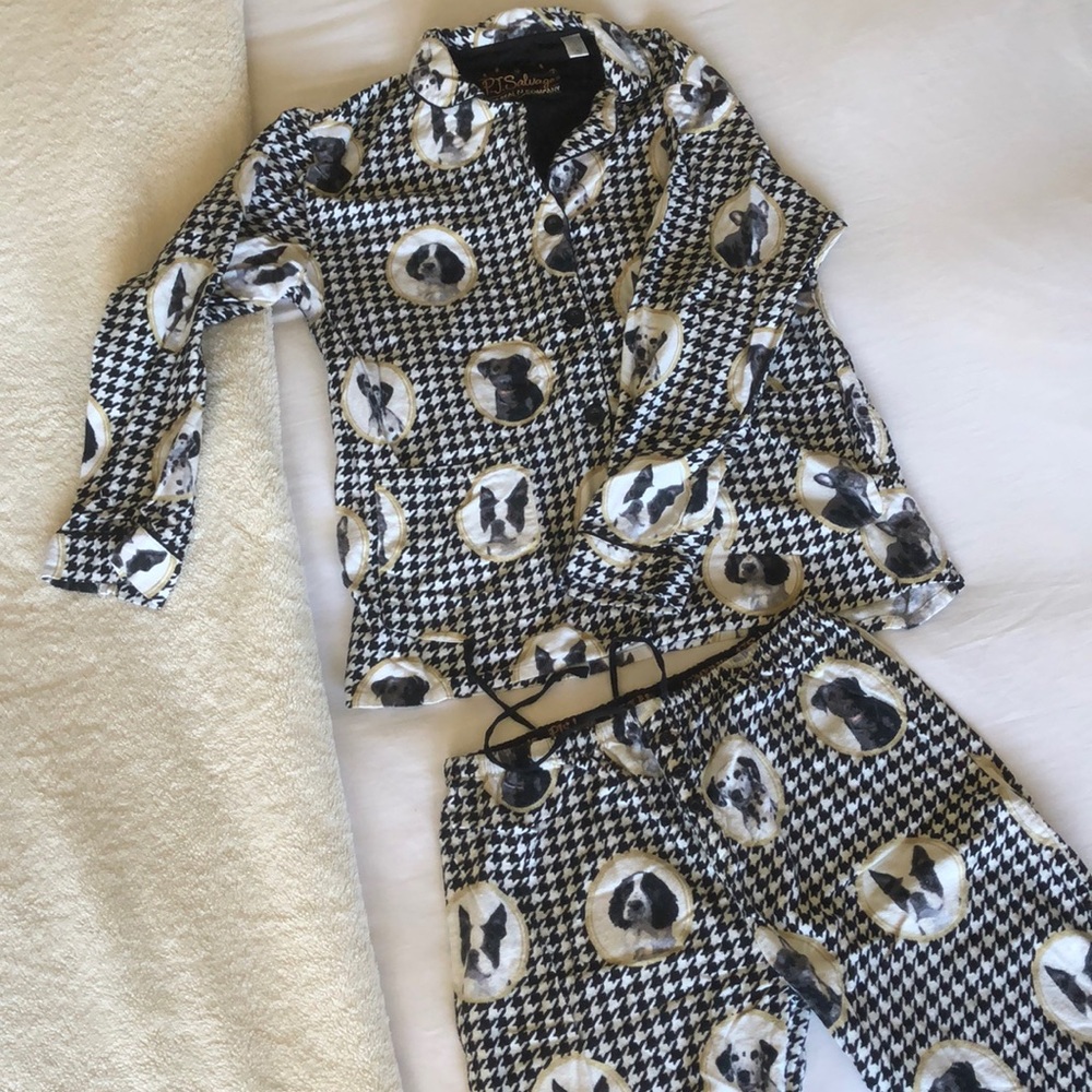 P.J. Salvage Houndstooth “Hound” Flannel Pajamas